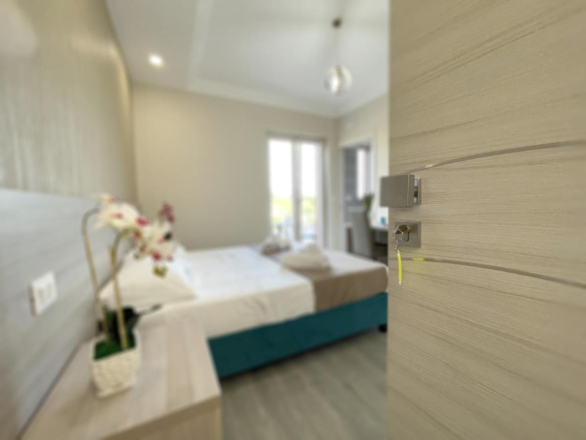 B & B Vilenia Сан Никола Арчела Екстериор снимка