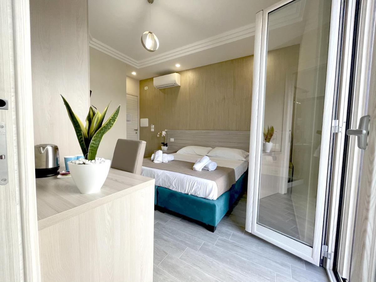 B & B Vilenia Сан Никола Арчела Екстериор снимка